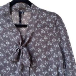 Bellatrix Grey Floral Semi-Sheer Tie Bell Sleeve Blouse Size S